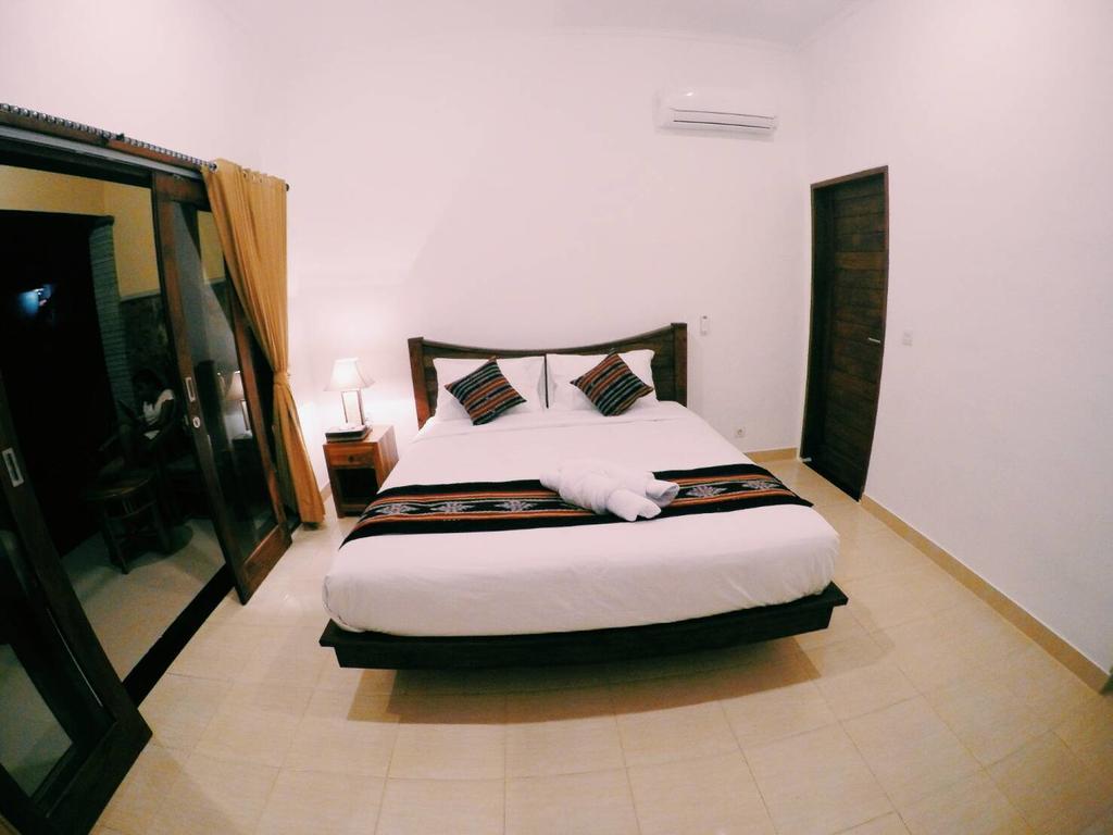 Pandawa Lembongan Homestay エクステリア 写真