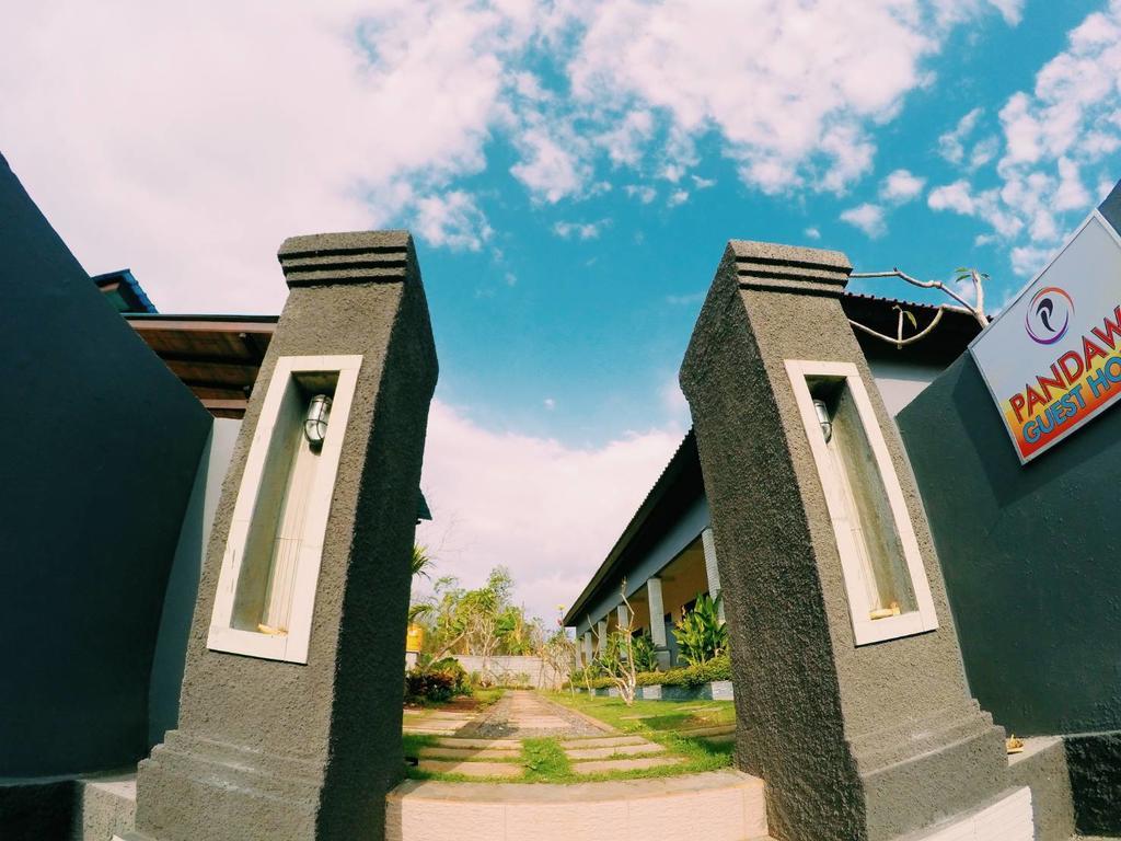 Pandawa Lembongan Homestay エクステリア 写真